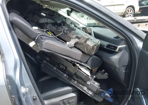 2023 Toyota Highlander Hybrid Platinum из США, поврежденный, VIN 5TDEBRCH1PS107605